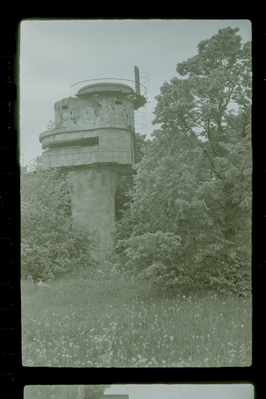 1940. a rannapatarei vaatlustorn ja komandokeskus, 1995