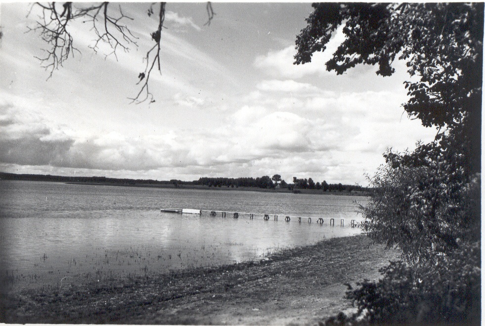 Foto. Võru. Tamula järve loodepoolne osa.
