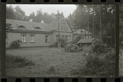 Taastatud ohvitseride kasiino Aegna saarel, 1989  duplicate photo
