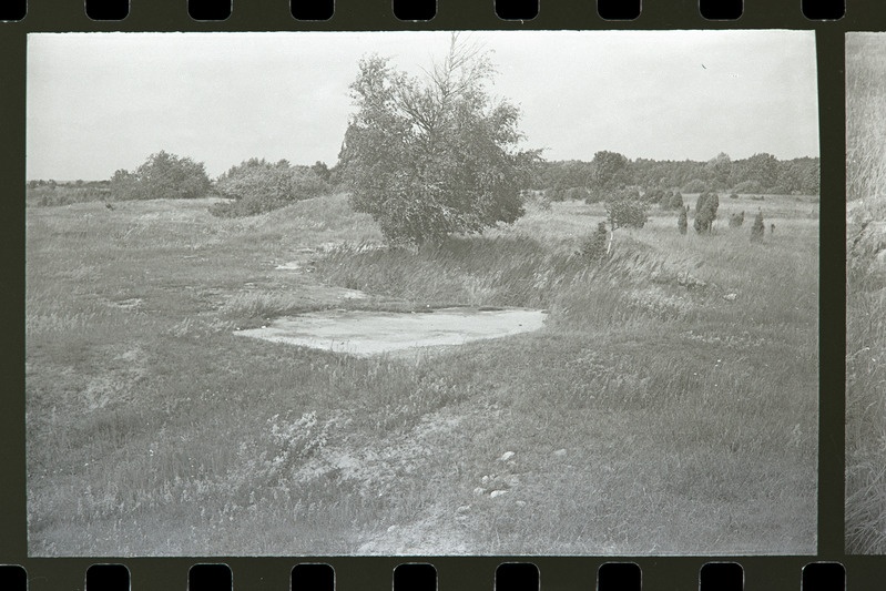 Sõru patarei 3. suurtüki betoneeritud eesvalli pealne, 1985