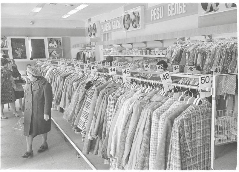 Rakvere Universaalkaupluse laste osakond