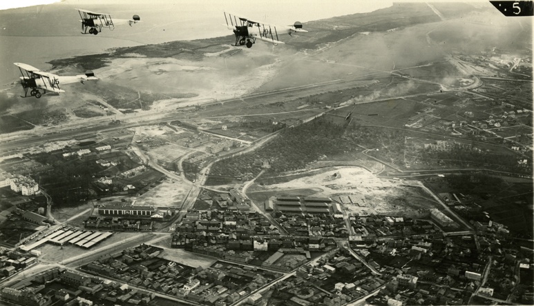Tallinn Airview for the region of Juhkental, three planes in the frame