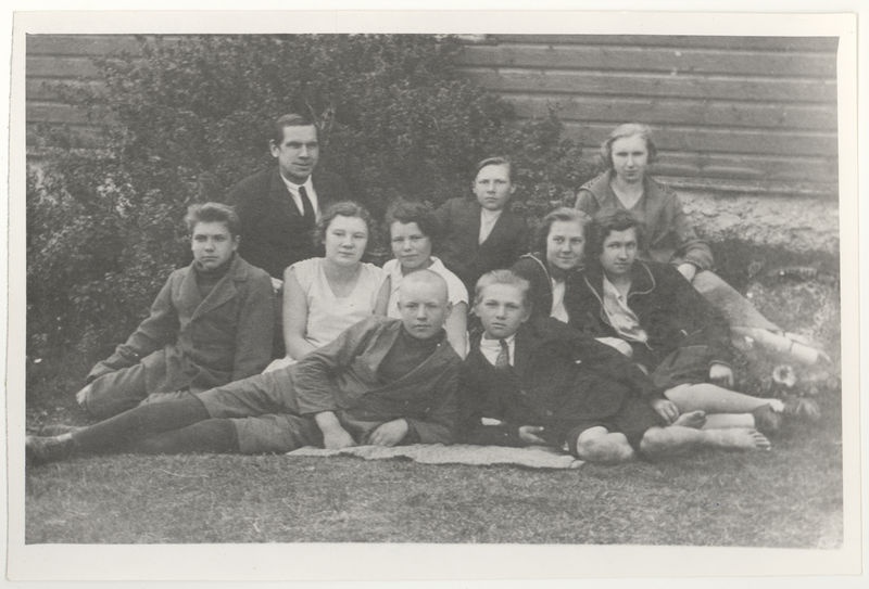 Pärispea kooli I lend VI klass