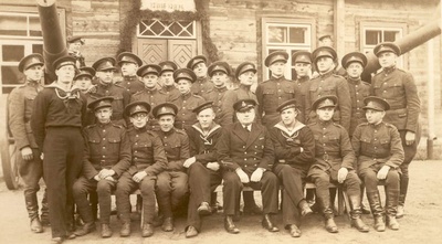 Naissaare sõjaväeosa asutamise aastapäeval  duplicate photo