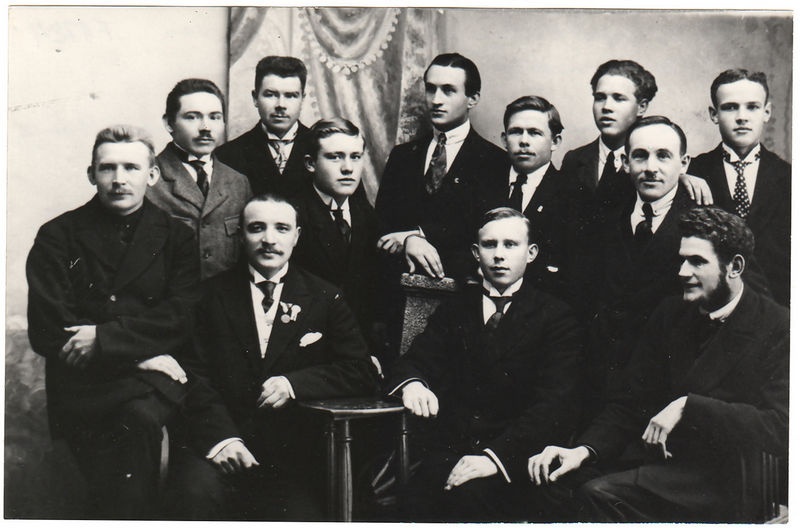 Eesti Baptistide Usuteaduste seminari I lennu meesõpilased