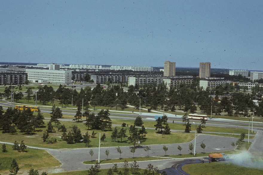 Mustamäe, view of building on the cross of Sõpruse pst and Ehitajate tee