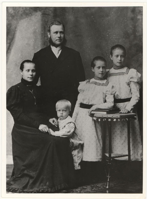 Keila-Joa mõisa valitseja Ivan Adamovitš Sepper perekonnaga