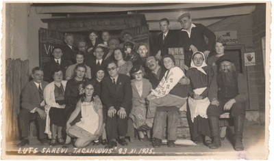 Oskar Lutsu "Tagahoovis" Keila Vabatahtliku Tuletõrjeühingu näitering  duplicate photo