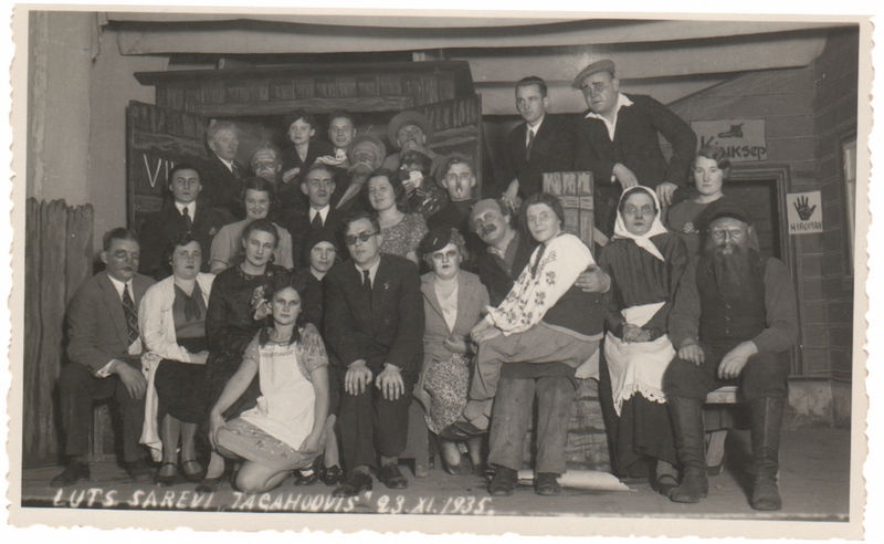 Oskar Lutsu "Tagahoovis" Keila Vabatahtliku Tuletõrjeühingu näitering