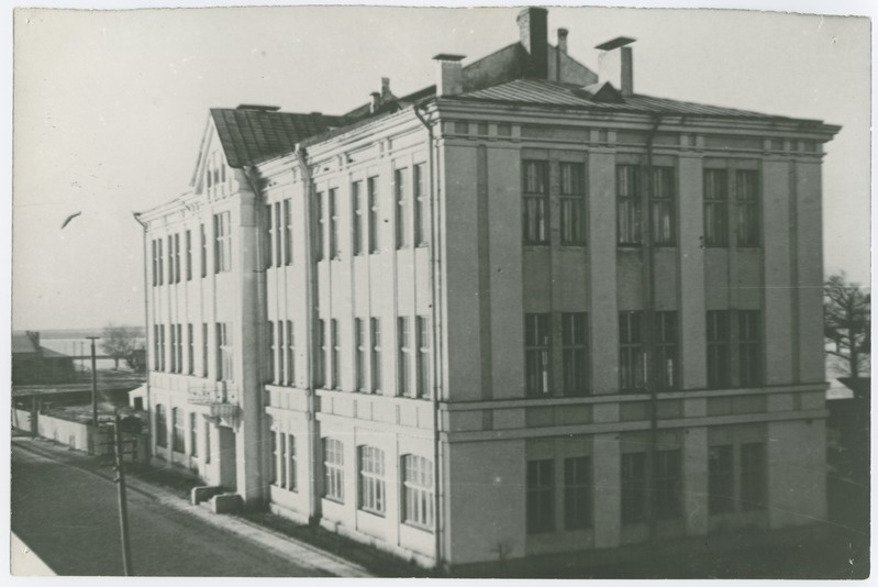 Tallinna Tehnikaülikooli keemiahoone Marati 4, 1937.a.