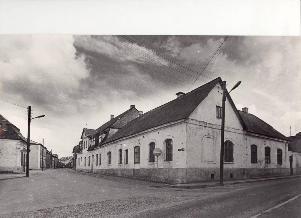 Valga. The corner of Riga and Raja Street