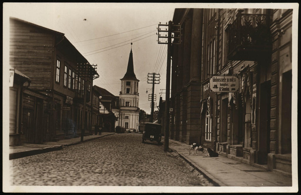Valga. Central Street