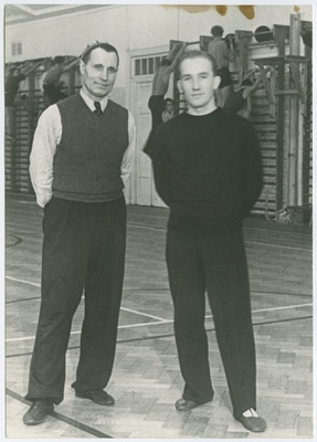 TPI kehalise kasvatuse kateedri juhataja Theodor Sulg ja Harri Erm, 1950.-ndad a.  duplicate photo