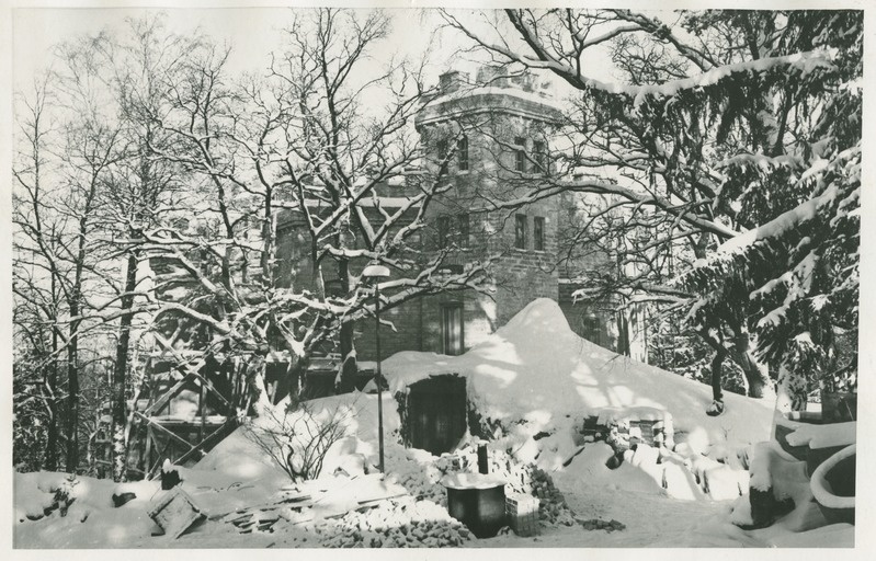 TPI taidlejate maja - Glehni loss, 1977.a.