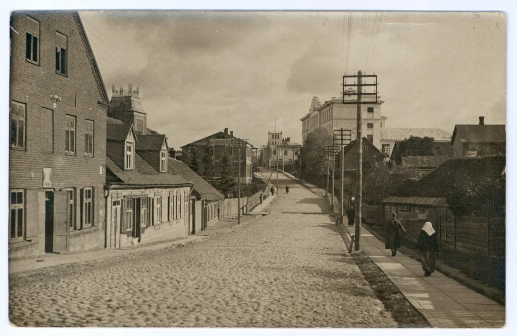 Valga. Beginning of Kuperjanov tn