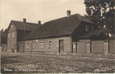 Foto. Fr. R. KREUTZWALDI ELUMAJA.  similar photo