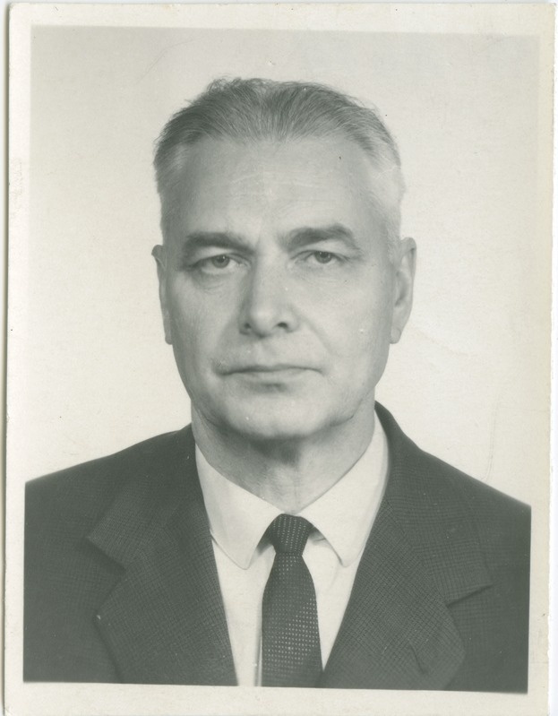 Georg Golst, professor, tehnikadoktor, TPI teoreetilise mehaanika kateedri juhataja 1964.-1981.a., portree