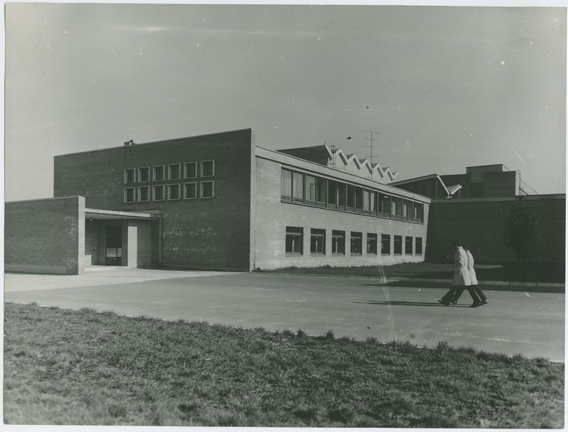 TPI administratiivhoone Mustamäel (raamatupidamine, rektoraat), 1974.a.