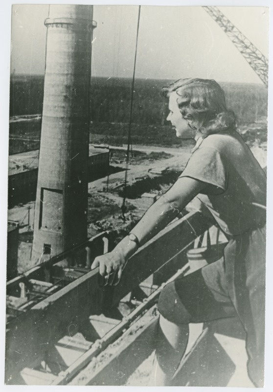 Evi Näppo Balti SEJ ehitusel Narvas, 1959.a.
