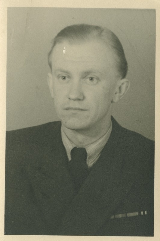 Vello Tarmisto, TPI komsomolikomitee sekretär 1947.a., portree, 1947.a.
