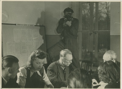 TPI raamatukogu lugemissaal Kalinini 101,1950.-ndad a.  similar photo