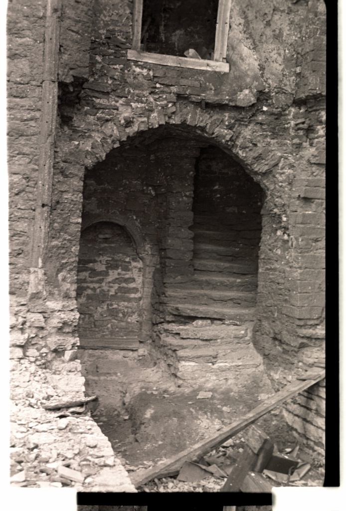 Tallinn, Dominican monastery, stairs.