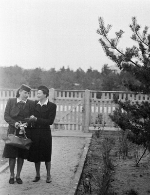 Aloizia Maria Reimanni ülesvõte 1943. aasta kevadel Nõmmelt  similar photo