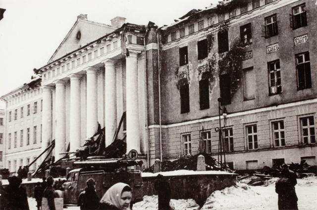 Combustion of the main building of the University, 21.12.1965