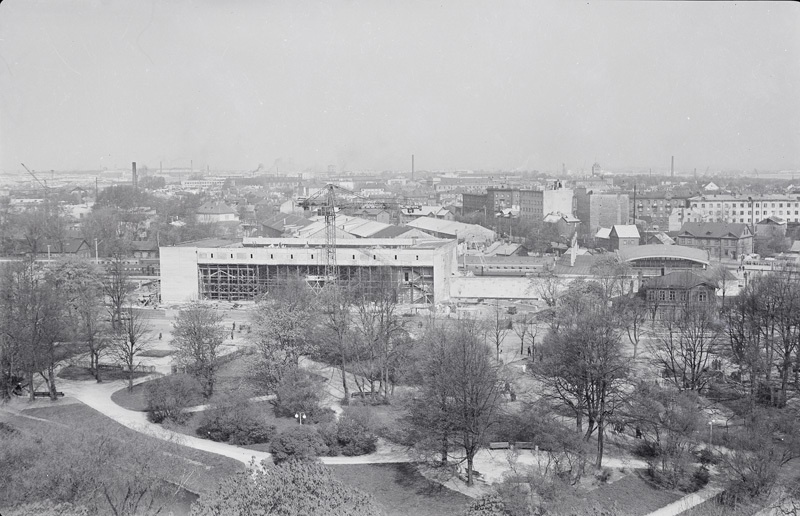 Ehitustööd Tallinnas Balti jaamas, vaade Toompealt, 1960. aastad