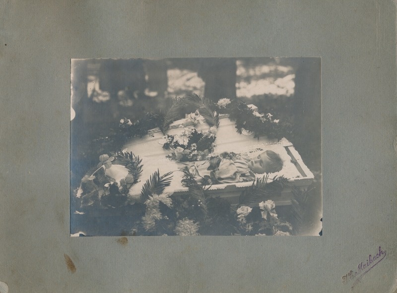 Gustav Vaarmanni matusepilt