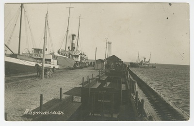 View of the Roman Island harbour bridge, near the bridge anchor steam ships  duplicate photo