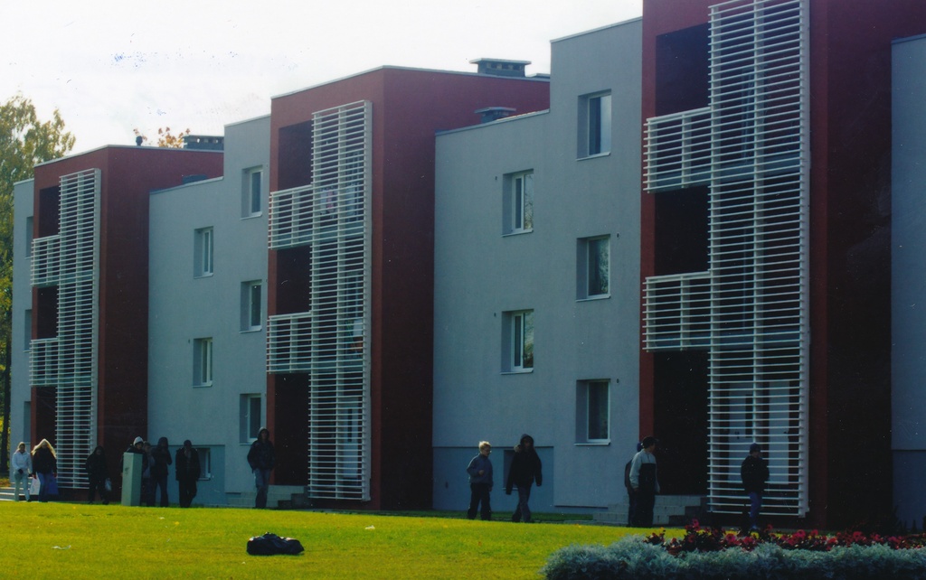 Rakvere, korterelamu