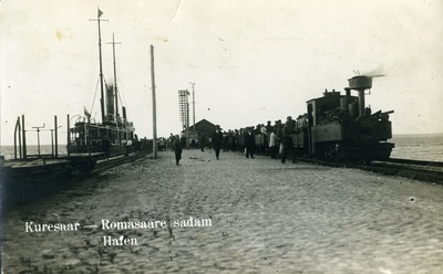 Roomassaare harbour, harbour with passengers of the susla  duplicate photo