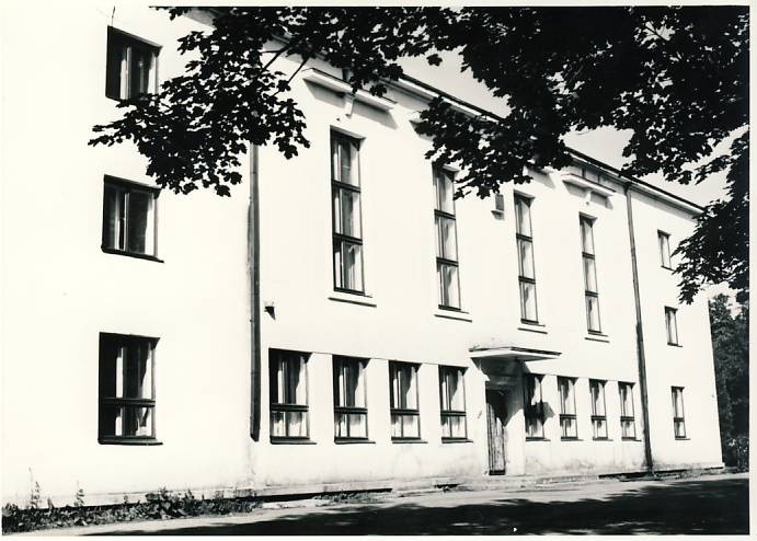 Kill II Secondary School building