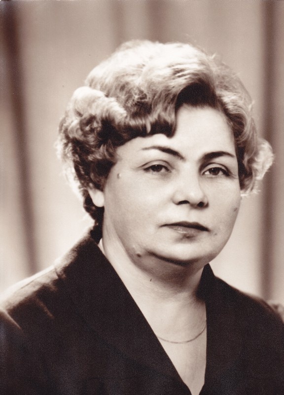 Anna Vahritševa, viimistlusvabriku meister