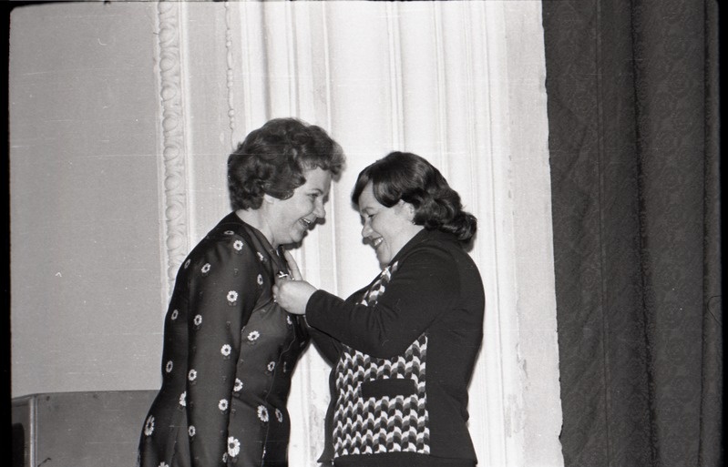 Kreenholmi manufaktuuri eesrindlaste autasustamine