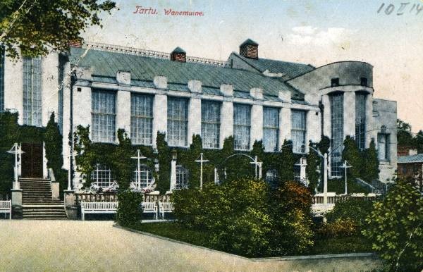 Theatre Vanemuine and summer yards in front of it. Tartu, ca 1914.