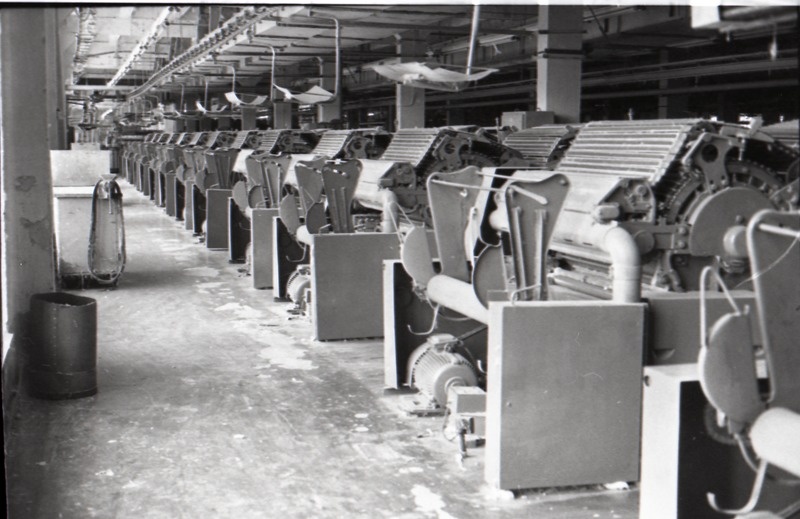 Kreenholmi manufaktuuri ettevalmistustsehhi uued seadmed