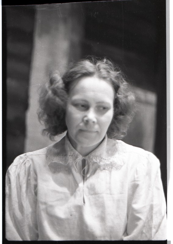 Eesti draamakollektiiv, minia Aino Kalda näidendist Paatseba Saaremaalt