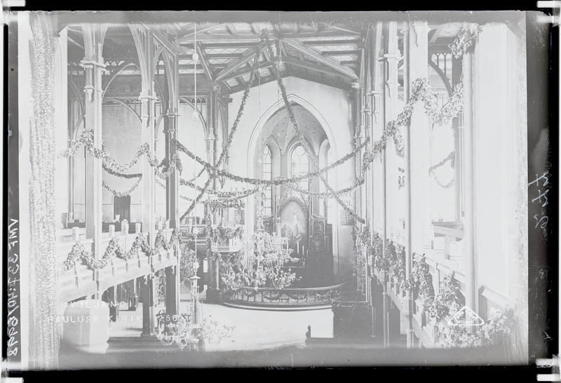 fotonegatiiv, Viljandi, Pauluse kirik kaunistatud vanikutega