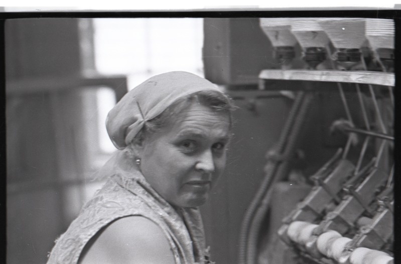 Veera Petrova, Vana ketrusvabriku ketraja tsehhis