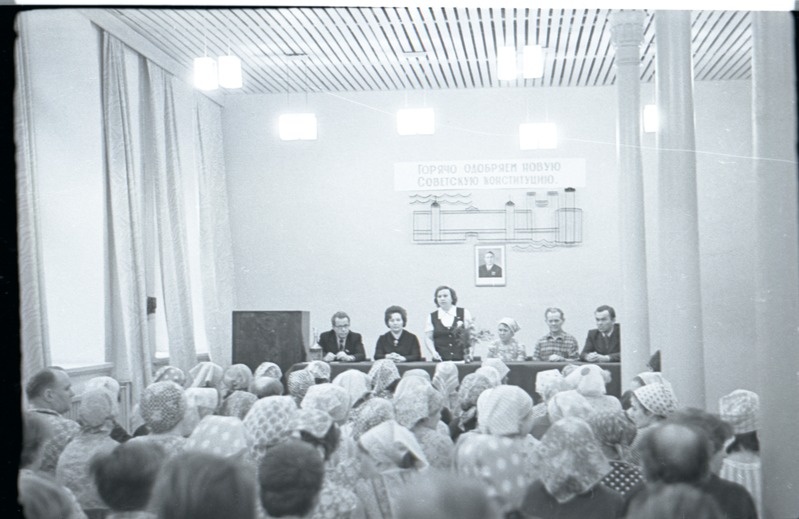 NSVL uue konstitutsiooni arutelu Kreenholmi manufaktuuris