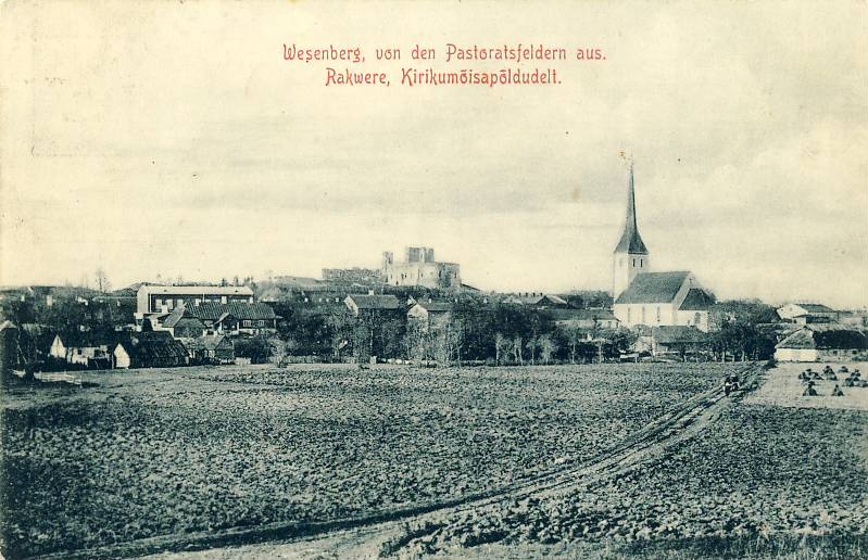 Rakvere, view of Pika street over Teacher's heinamaa