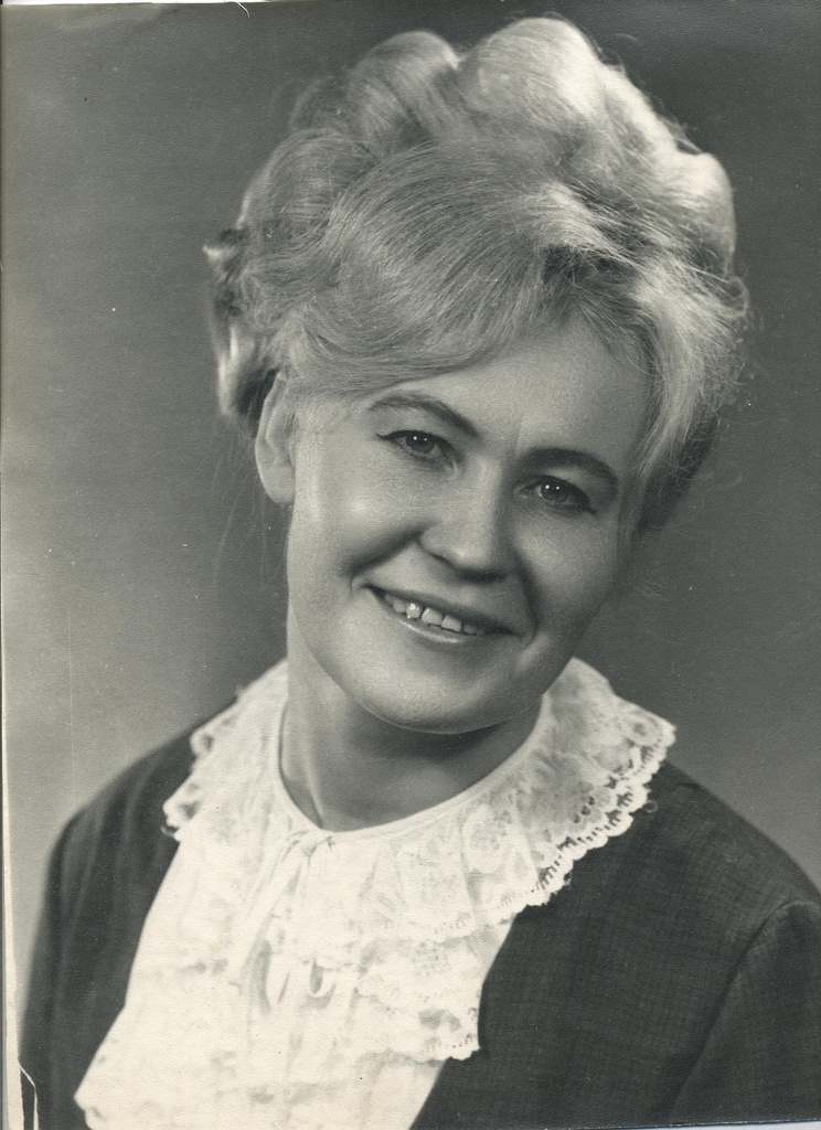 Asta Netšajeva, Georgi ketrusvabriku ketraja