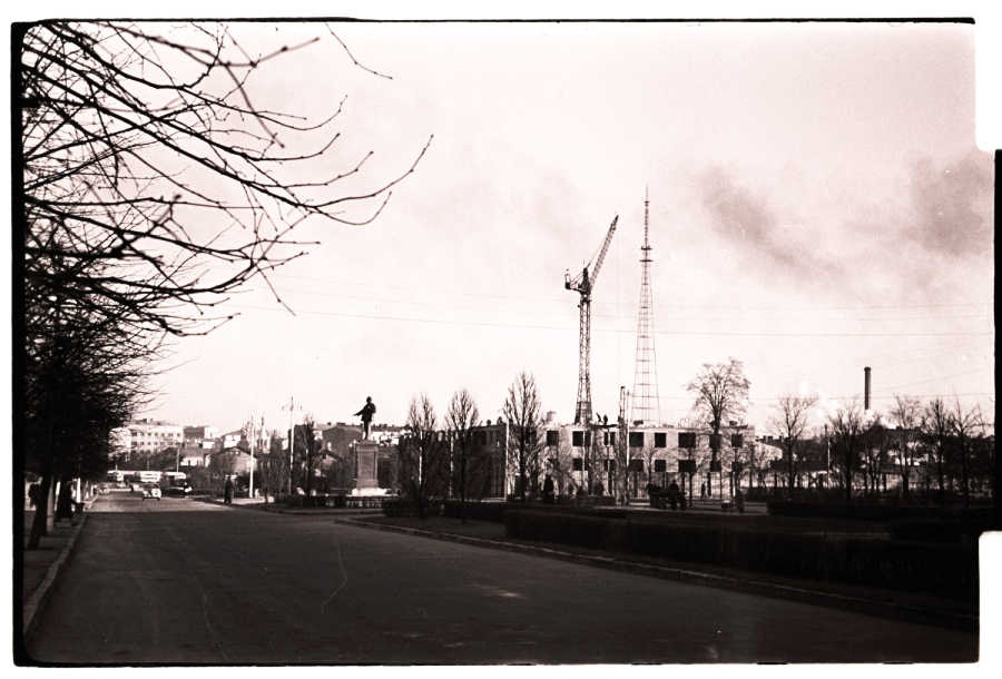 Lenini allee