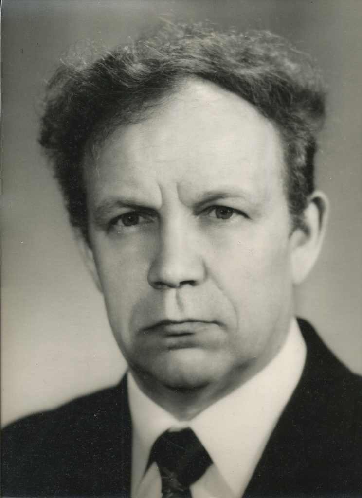 G.Lazarev, Kreenholmi manufaktuuri Viimistlusvabriku töötaja