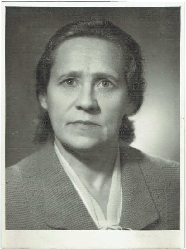 Olga Nitnik, Joala vabriku eesrindlane, portree