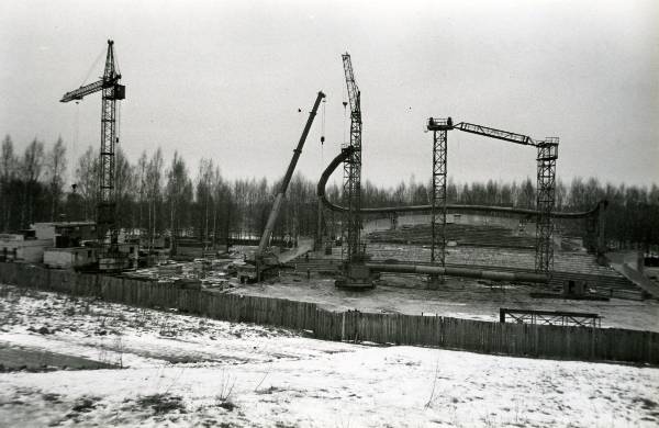 Construction of Tartu Song Square and Square in Startverre. 15.03.1991