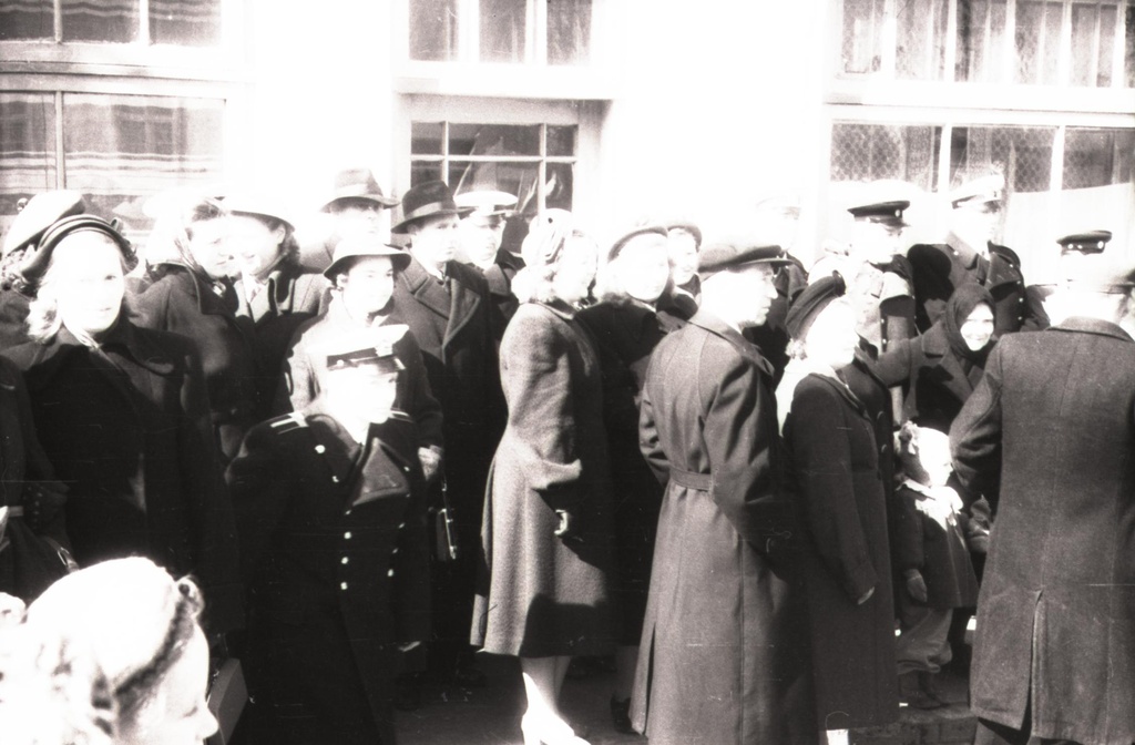 1956. aasta 1. mai miiting Kuressaare kesklinnas