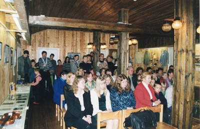 Esimese advendiküünla süütamine Iisaku muuseumis.  similar photo